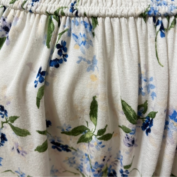 AMERICAN EAGLE Womens Off the Shoulder Floral Top with Smocking Size Small - Picture 5 of 10